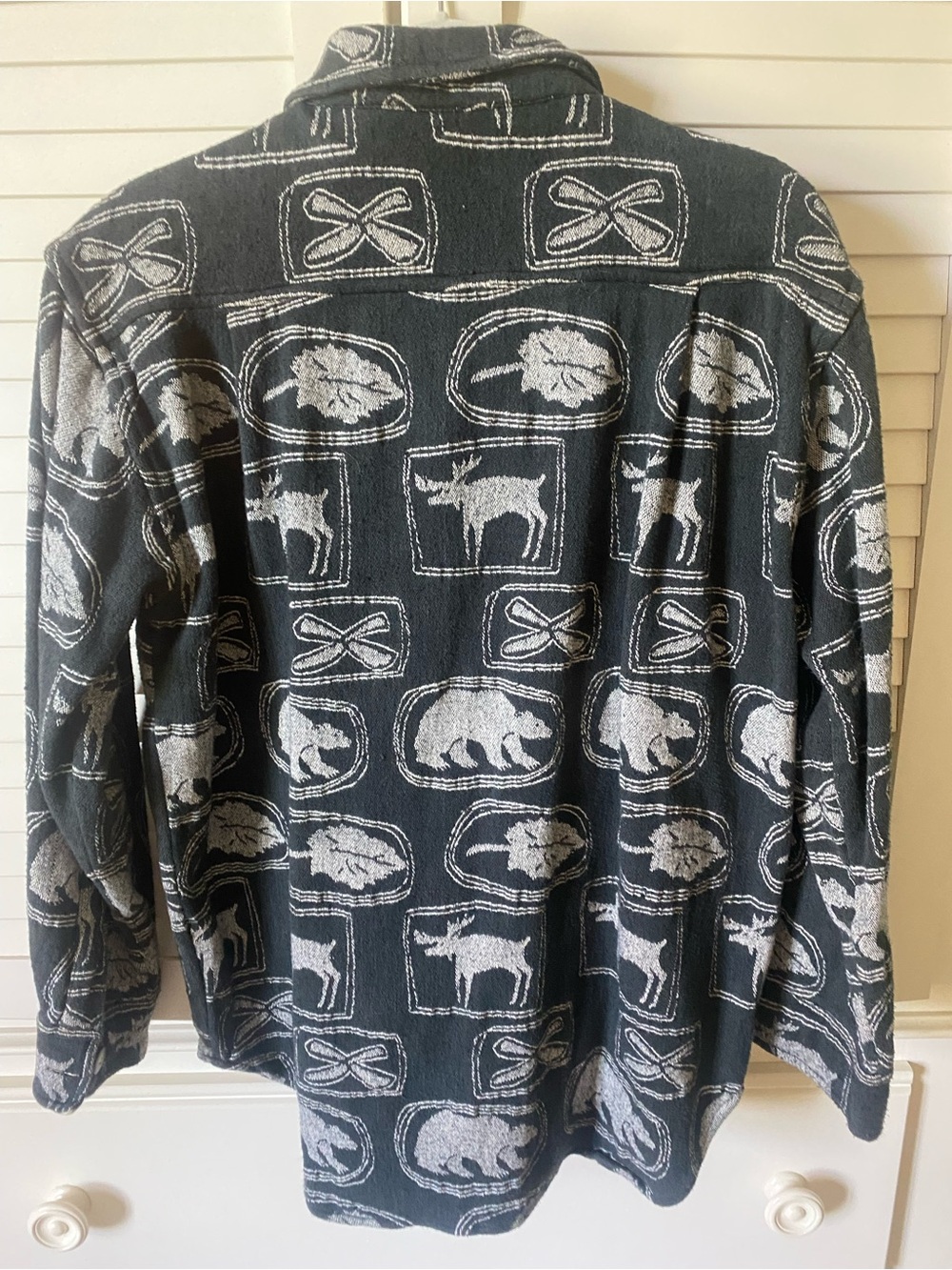 Coldwater Creek Black Graphic Nature Button-Down Shirt - Picture 5 of 7